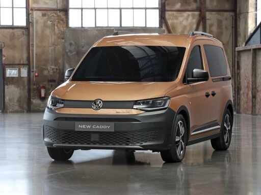 CADDY 2016>